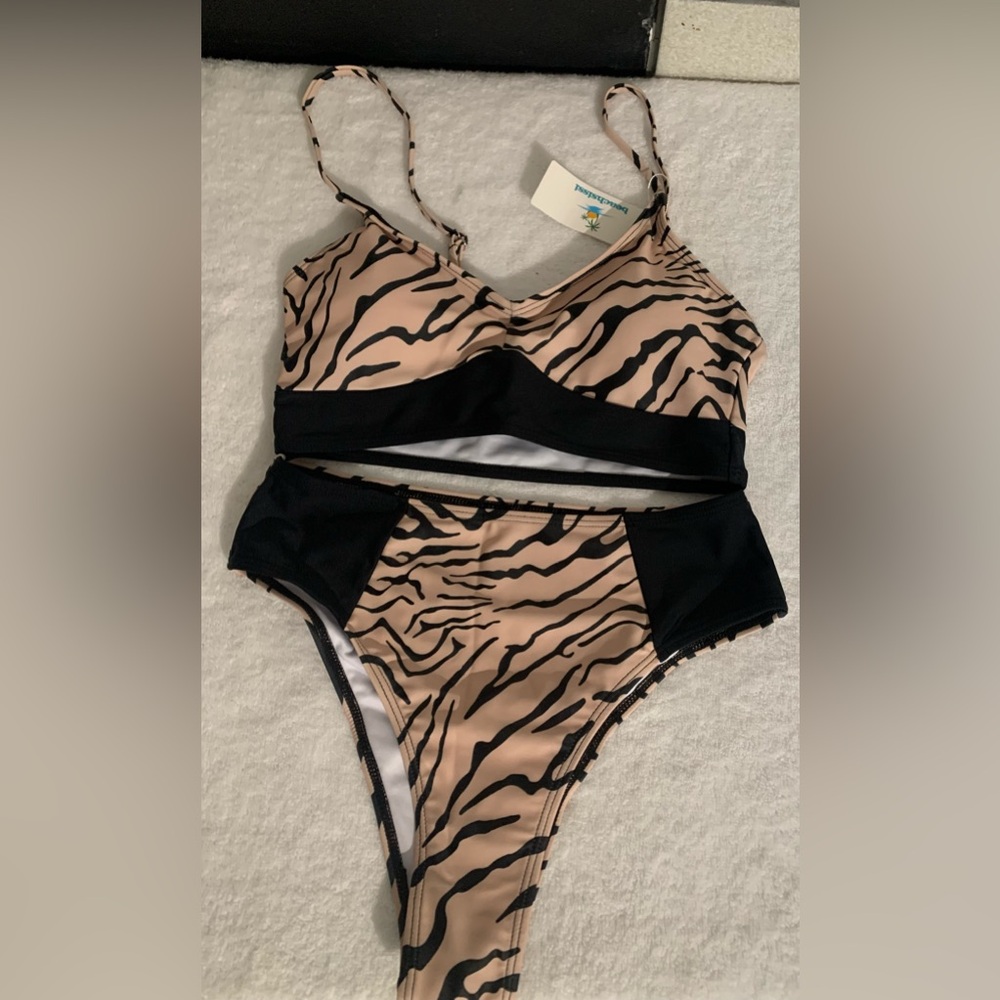 NOT FOR SALE Beachsissi tankini set